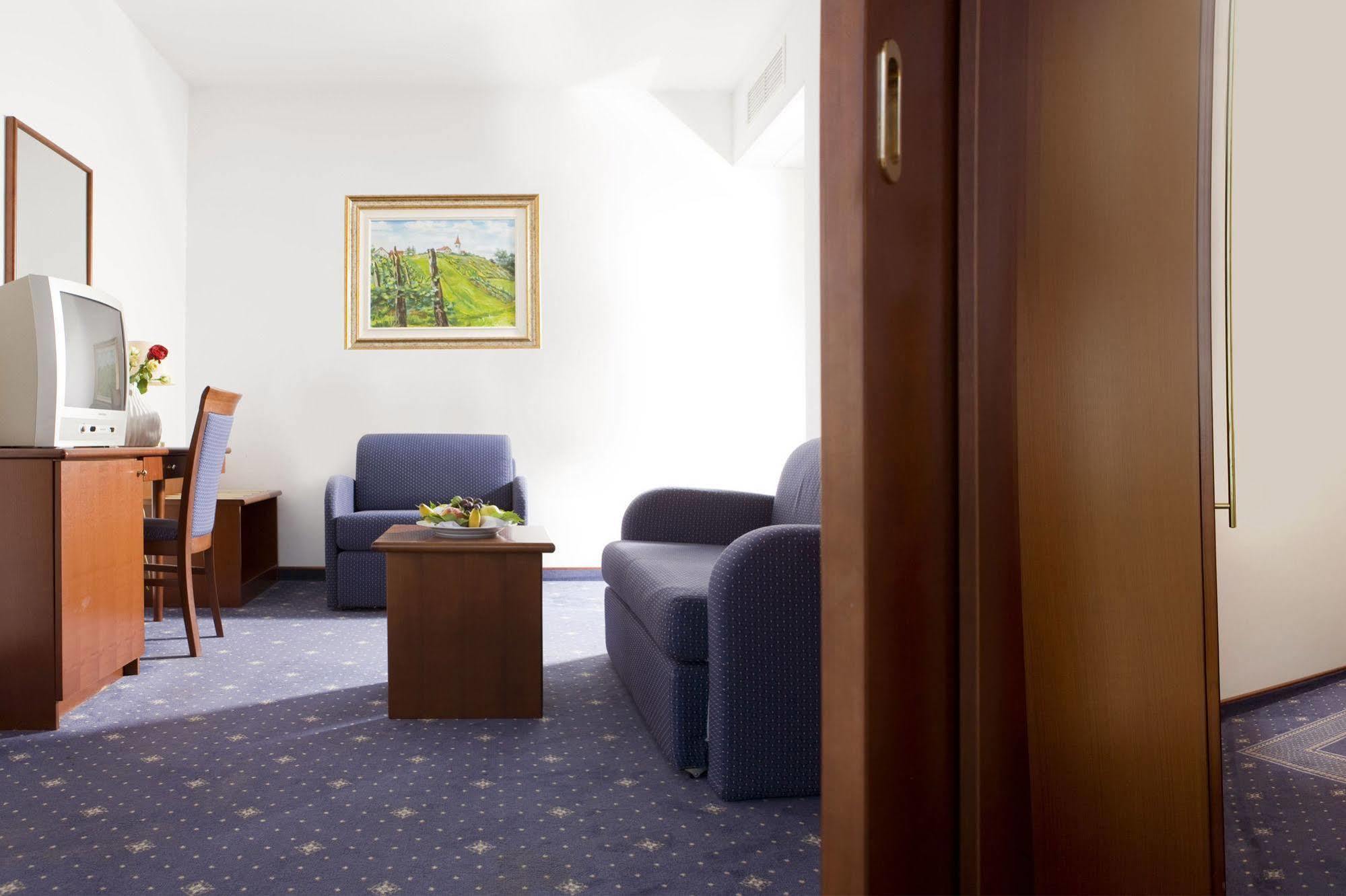 Hotel Catez - Terme Catez Catez ob Savi Zewnętrze zdjęcie